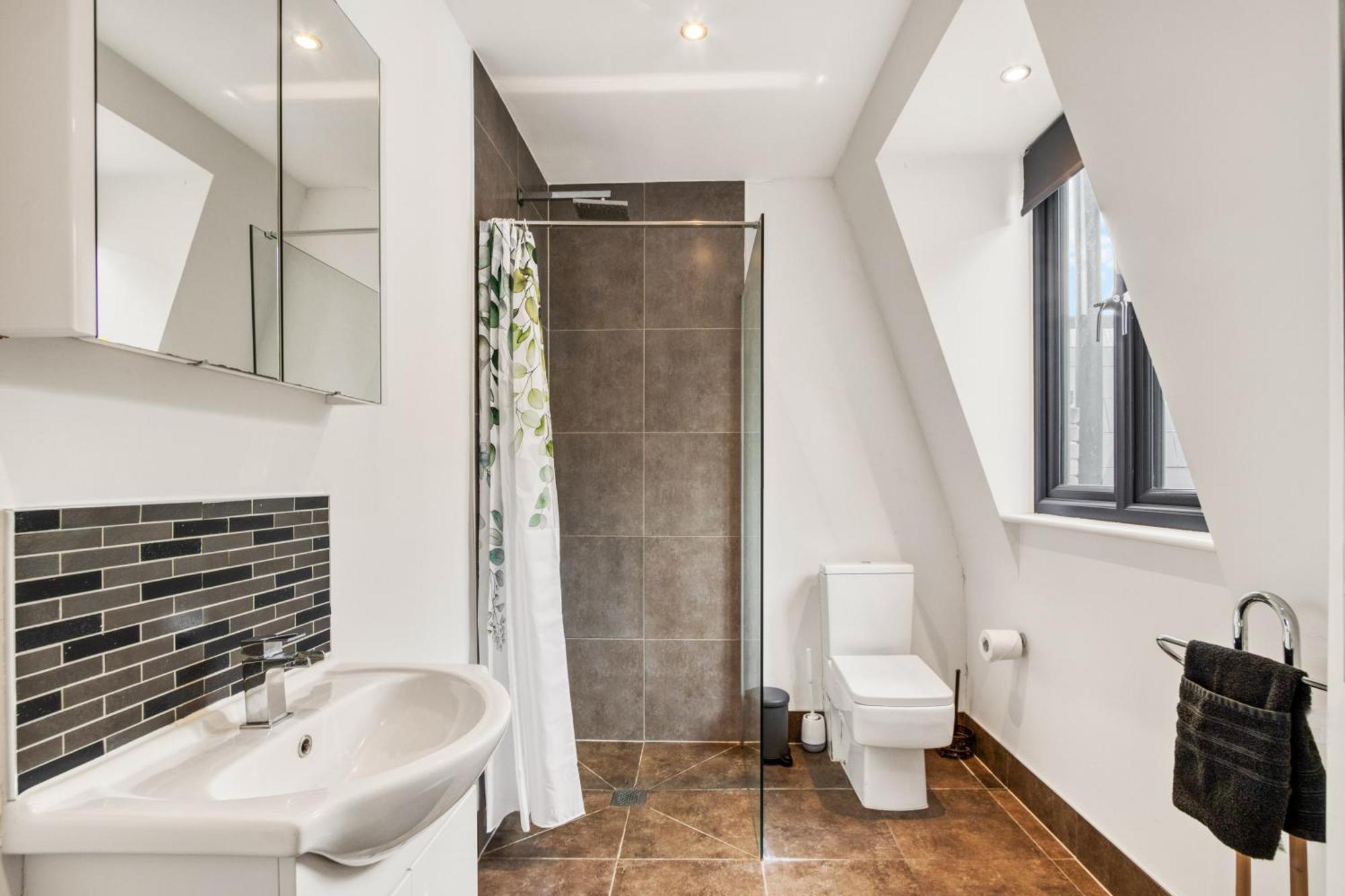 Апартаменты Luxurious Hidden Gem In Wandsworth Лондон Экстерьер фото